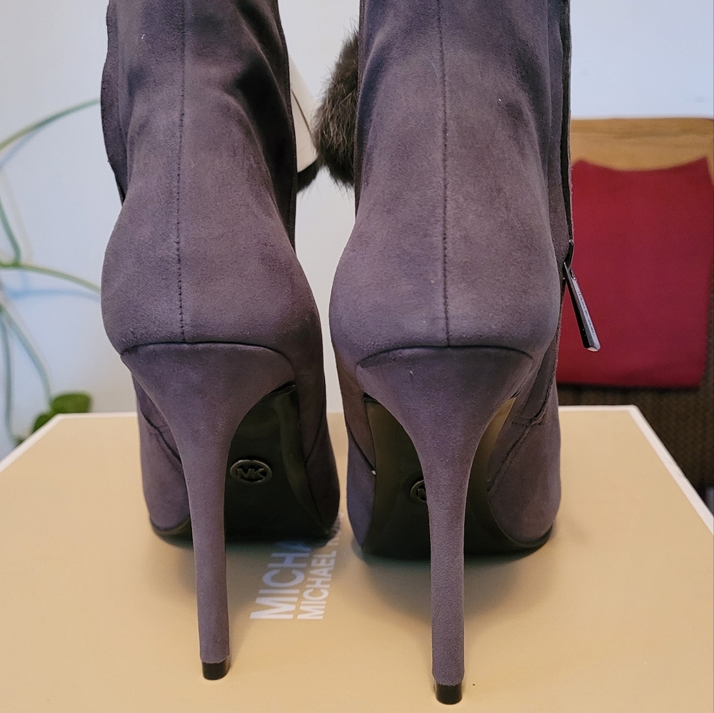 Michael Michael Kors Booties - Picture 5 of 6
